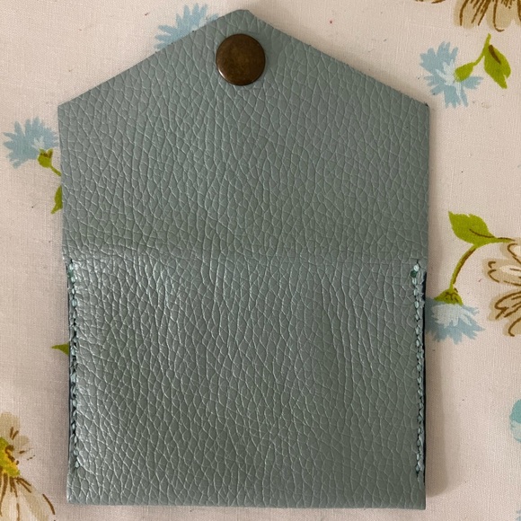 Handmade Genuine Leather Wallet - Picture 4 of 5